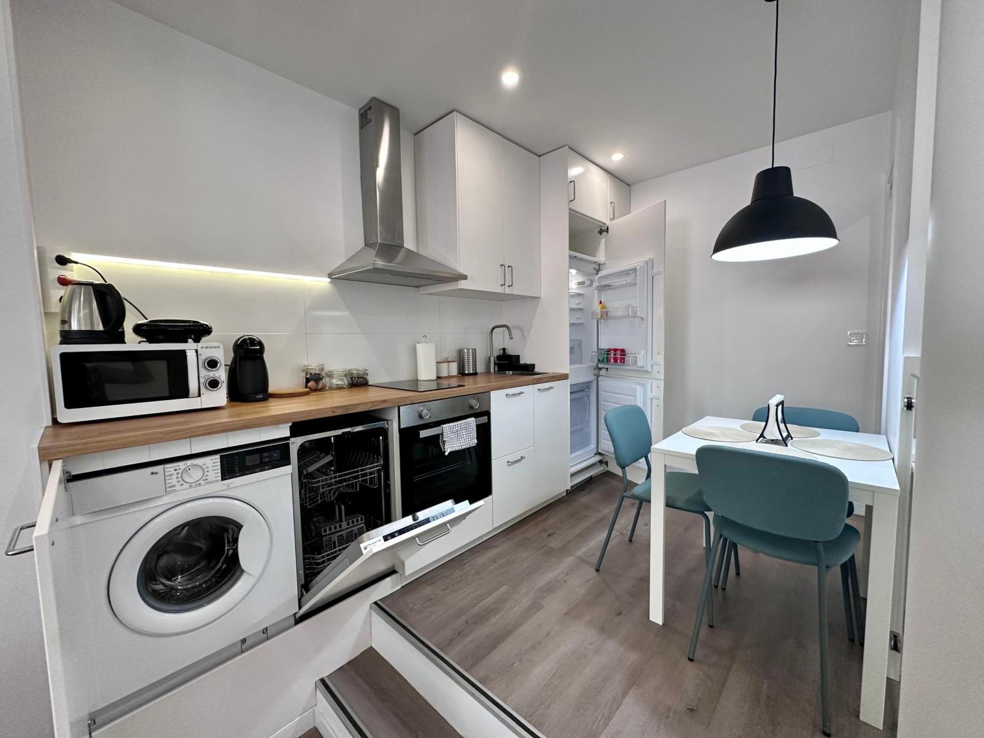Loft Moderno En Madrid Apartment Luaran gambar