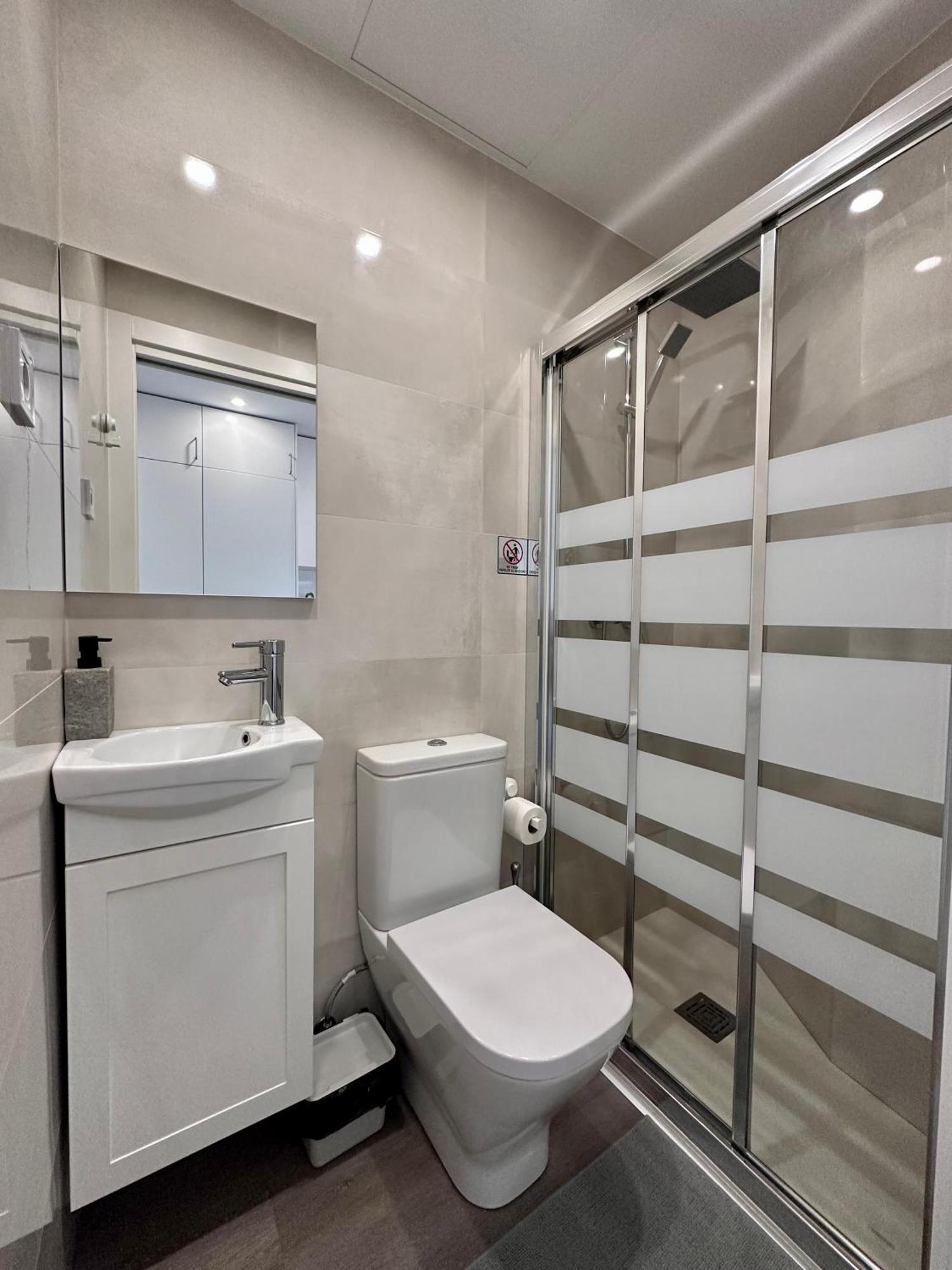 Loft Moderno En Madrid Apartment Luaran gambar